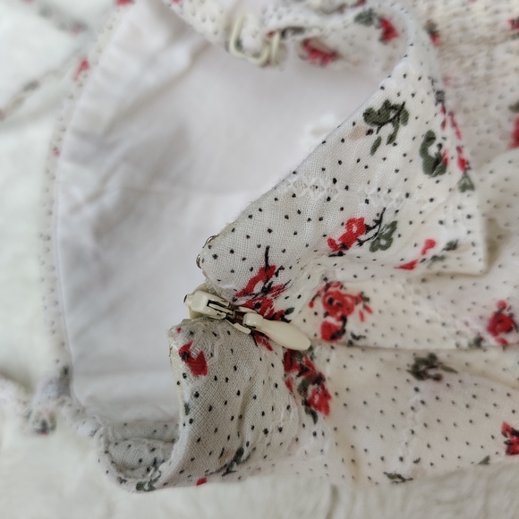 SIZE 5 Guess floral printed sundress - Picture 3 of 4